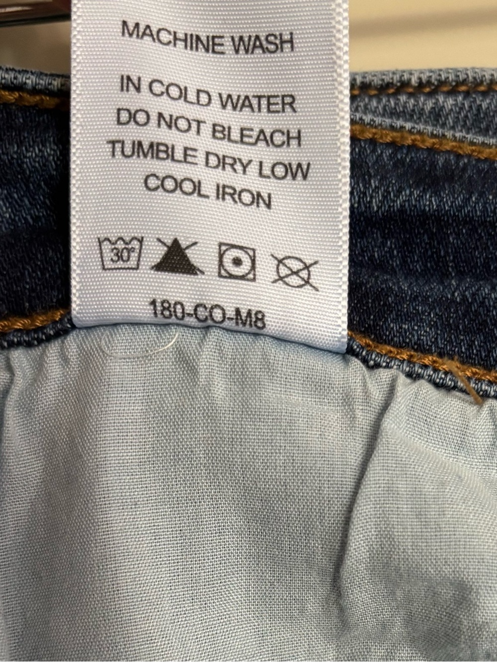 Judy Blue Mid Rise Classic Slim Fit Jeans Medium Wash 13/31 Excellent - Picture 5 of 14